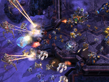 Starcraft 2 je dostupný ke stažení